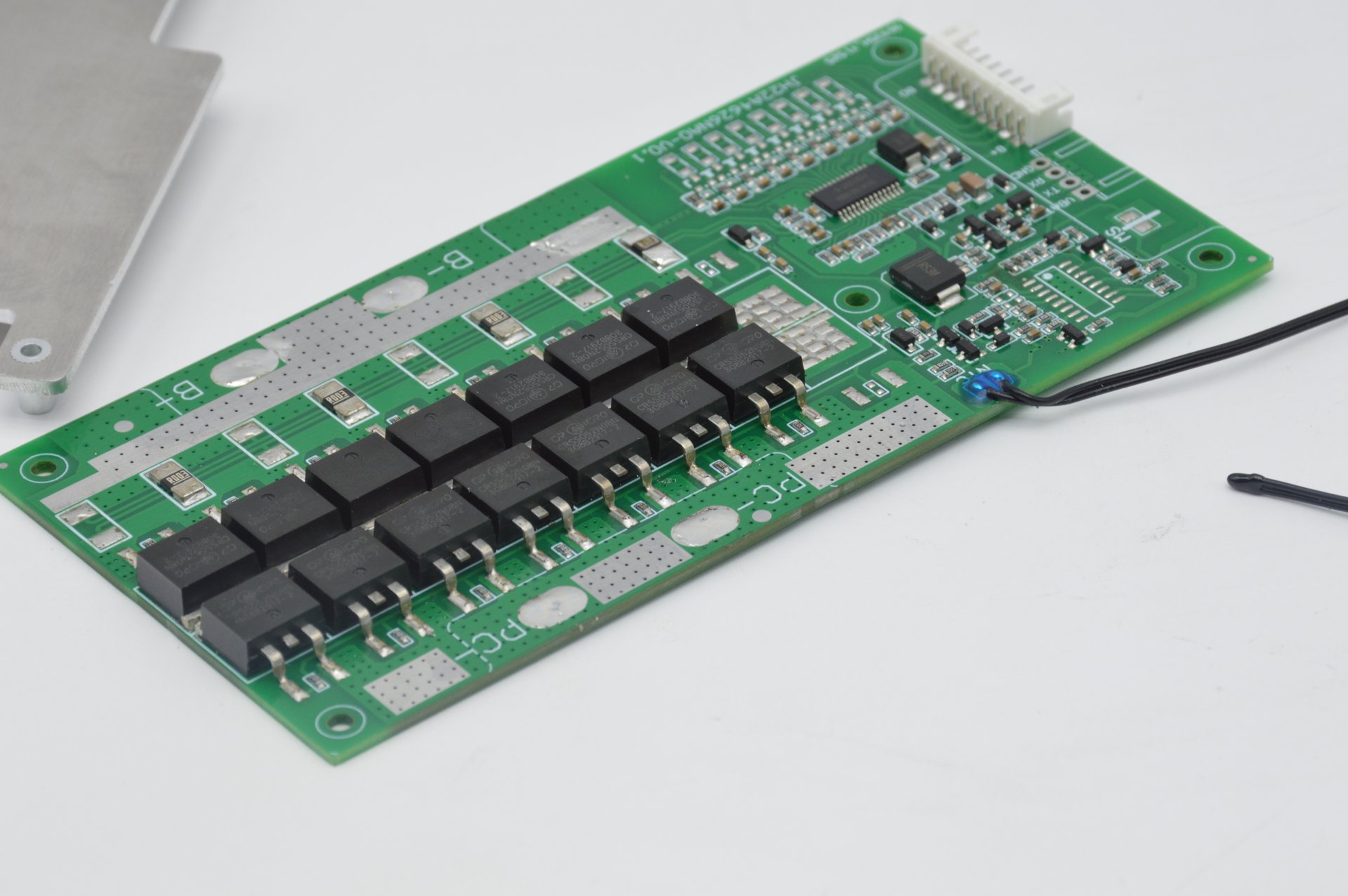 Ev Battery Management Systems 3.7V 70A